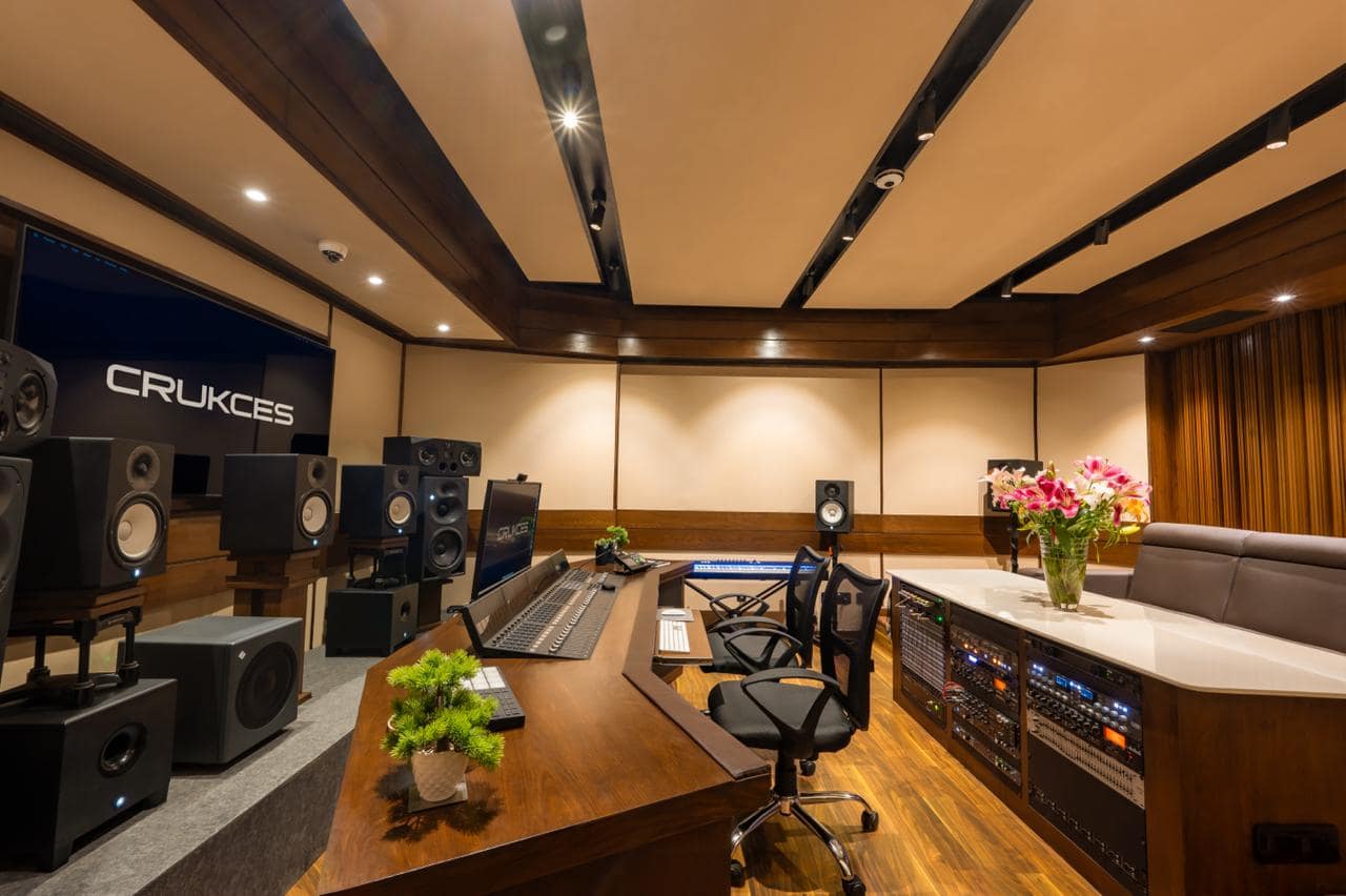 WhatsApp Image 2024-04-23 at 04.04.14 (1)