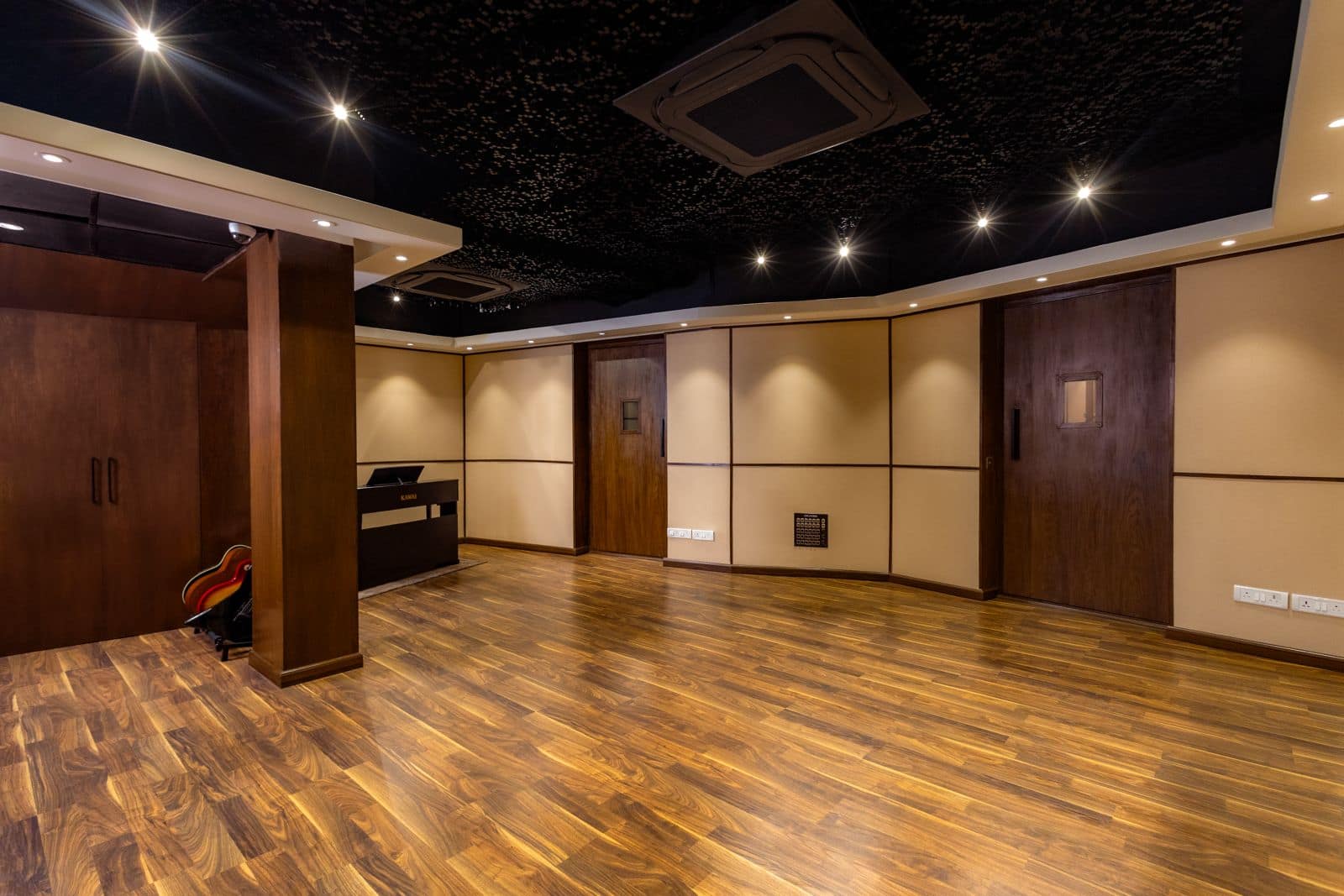 WhatsApp Image 2024-04-23 at 04.04.43